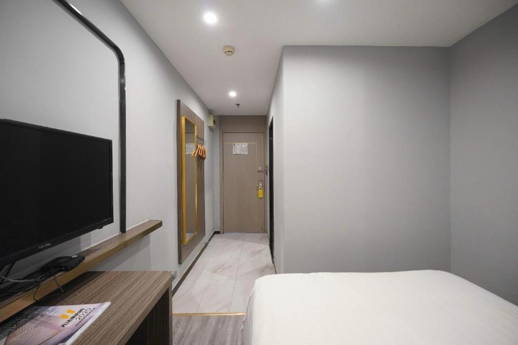 7 Days Shilihe Subway Station Juranzhijia Branch Hotel