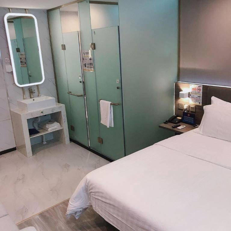 Hotel 7 Days Shilihe Subway Station Juranzhijia Branch 2*